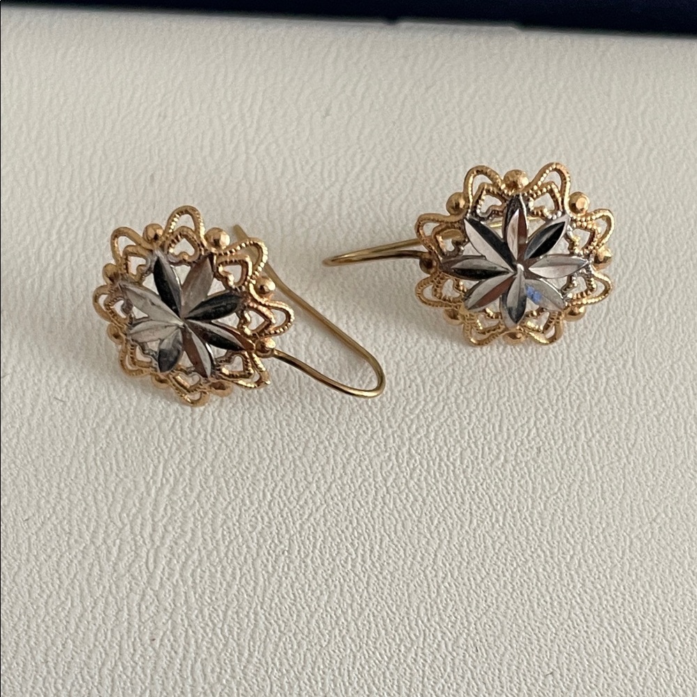 14k Gold Floral Drop Earrings - Elegant Women's Jewelry